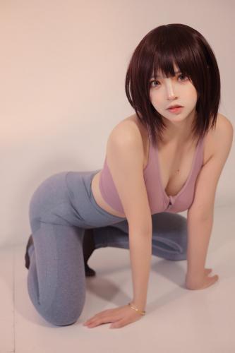 [Cosplay] Fengmaoss 疯猫ss – White Valentine’s Day Lucky Bag – Sportswear 白色情人节福袋 运动衣