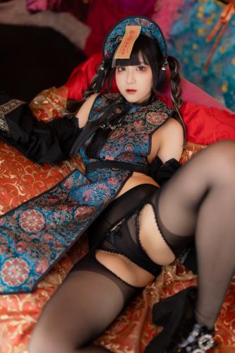 [Fantia] Takanashi Ai 高梨あい – Nothing Colored