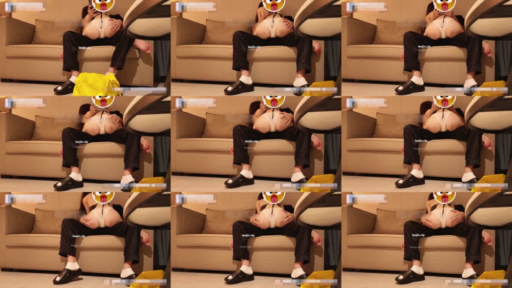 2025年10月最新，【付費群10月新作】。 才破處的19歲母狗。 穿上黑絲調教做愛