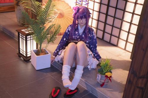 [Cosplay] lunananya 蔚蓝档案 伊草遥香 (New Year) [34P-214MB]