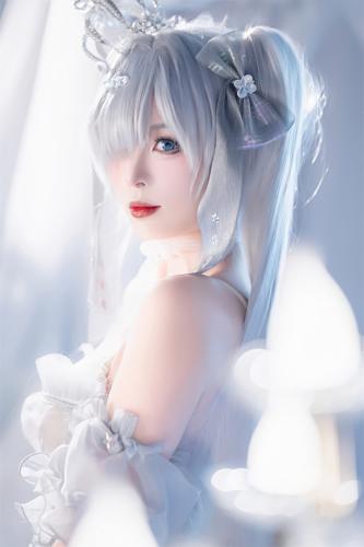 [Cosplay] 轩萧学姐 Nikke胜利女神 灰姑娘·水晶公主 [40P-308MB]