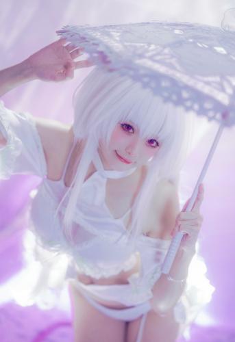 [Cosplay] Sherry 贤儿 – Merlin 梅莉