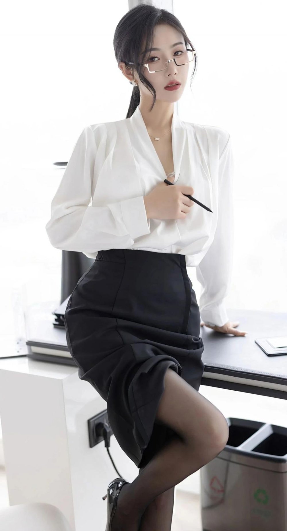 細腰大長腿太美了[36P]