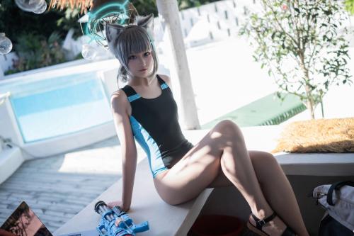 [Cosplay] lunananya 砂狼白子 泳装 [29P-170MB]