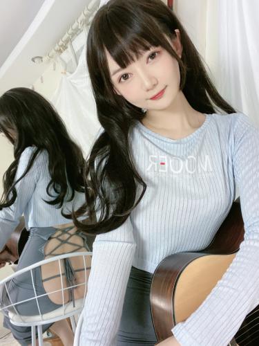 [Cosplay] 51酱 吉他妹妹 [25P3V-134MB]