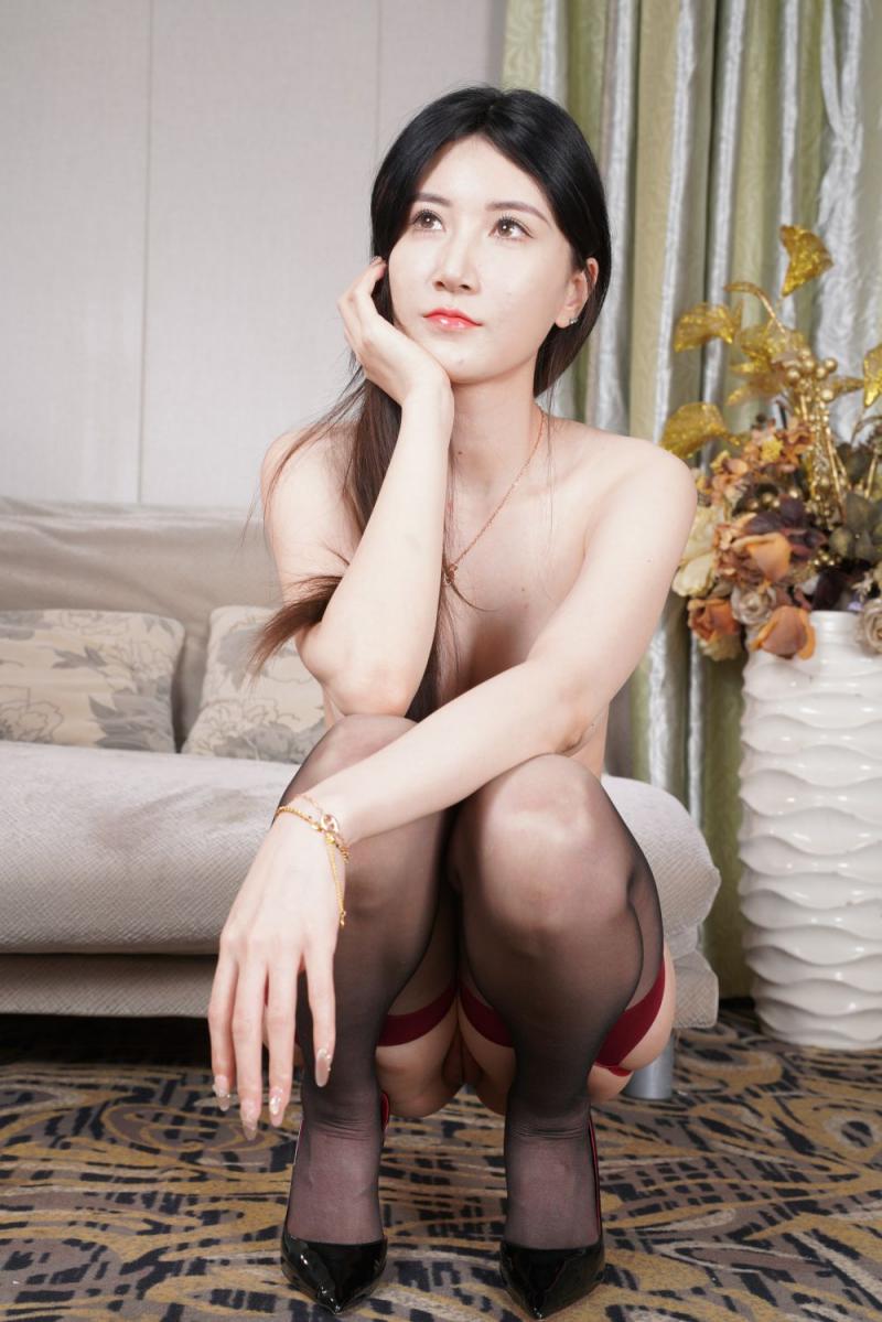 乾淨粉嫩的逼超級誘人[58P]