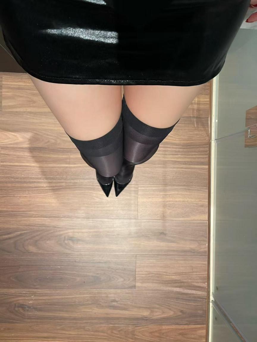 黑絲、黑絲衣、漁網襪[32P]