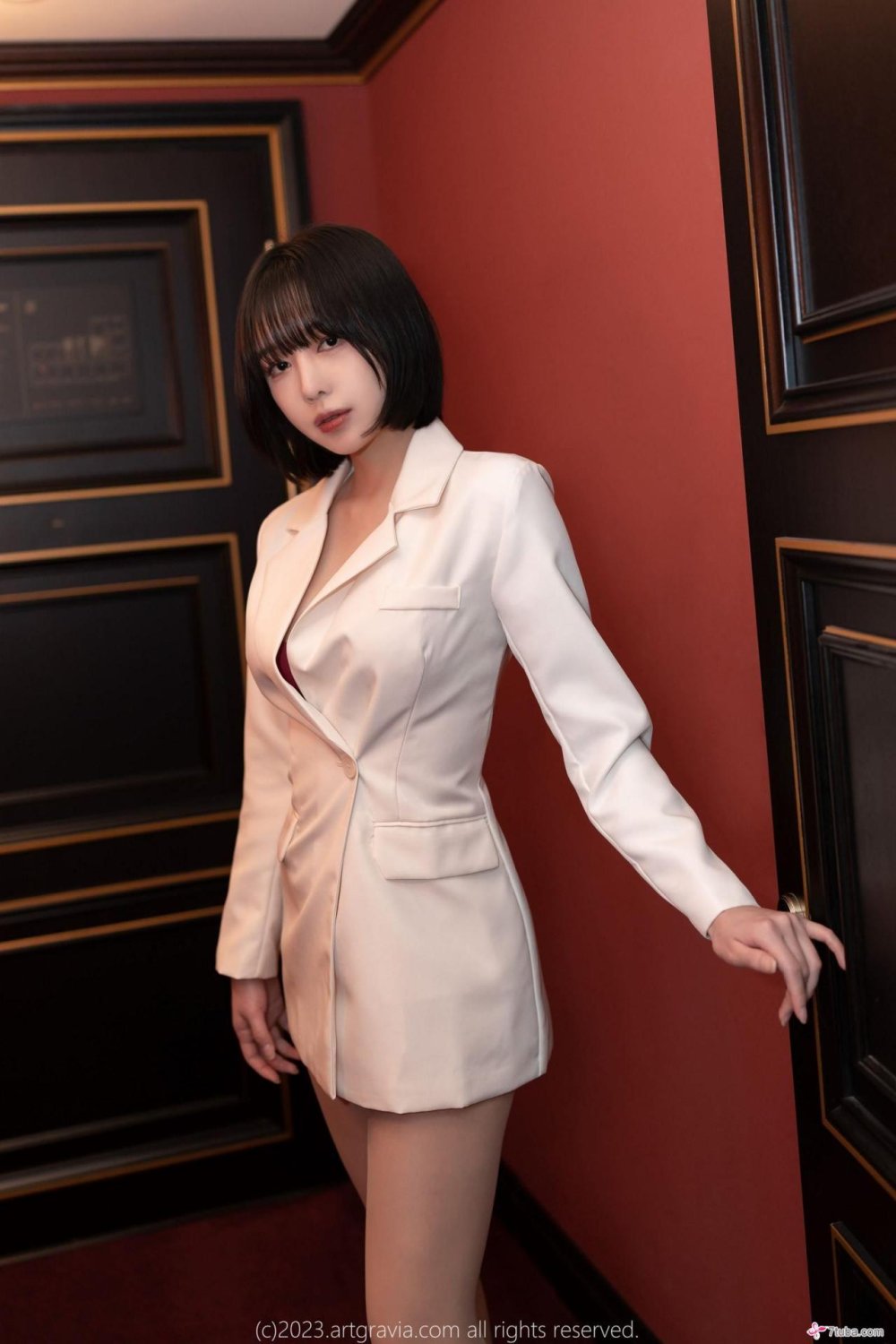 性感美圖192期悶騷秘書[93P]