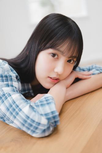 [+Weekly] 2025-05-01 Hinata Maruyama 丸山ひなた (28P1V)