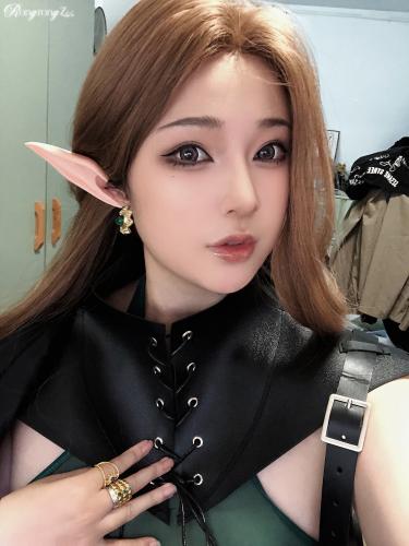 [Cosplay] 小容仔咕咕咕w 精灵女战士 [30P-285MB]