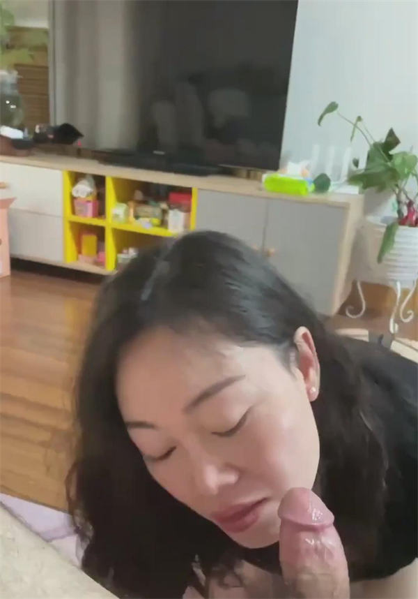 大神約炮天花板級別的氣質熟女阿姨 滿足大部分人對於熟女的幻想完美露臉