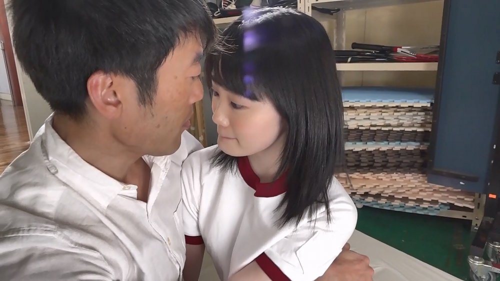 sdab-129-C無碼流出青春的汁液浸透了她濕潤、新鮮的身體，汗水、體液、噴射和精液濺得到處都是！ 12次噴射精液的鏡頭