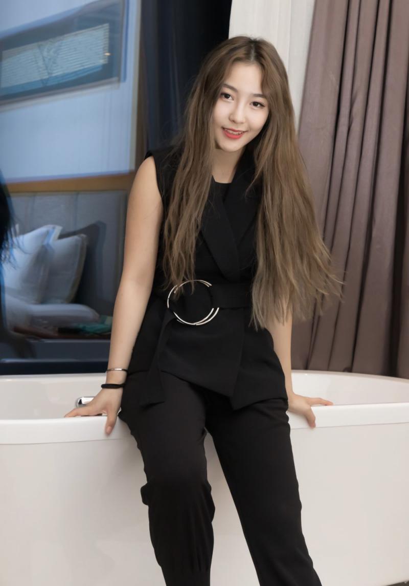 頂級鮮嫩的極品小姐姐[58P]