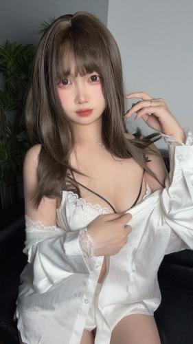 [Cosplay] 洛桑w伊梓 专属衬衫雪糕 [37P-147MB]