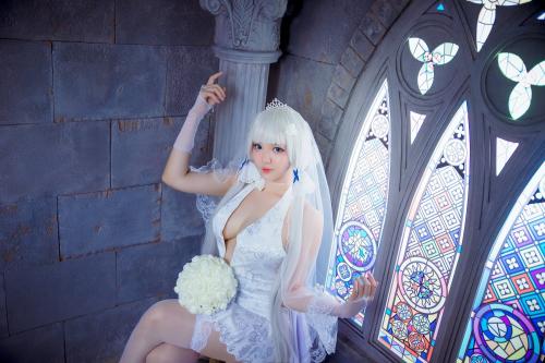 [Cosplay] Ying Tze – Illustrious Wedding Dress