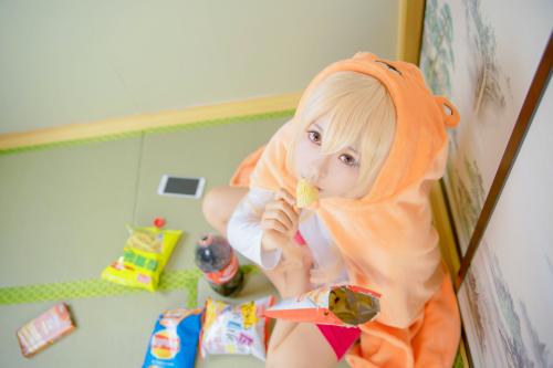 [Cosplay] Leader Bai Yizi 萌妹白易子教主 – Himouto! Umaru-chan 干物妹小埋