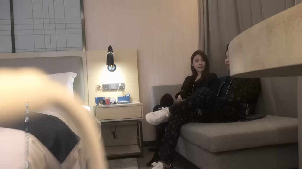 【AI增強 】文軒探花-啪啪極品A_20201121-黑衣極品禦姐，床技讓人飄飄欲仙