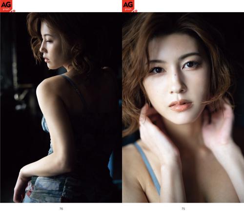 週刊AG 2025.11.26 No.001 莉々はるか 美乃すずめ 八蜜凛 佐々木萌香 宮越虹海 伊藤舞雪