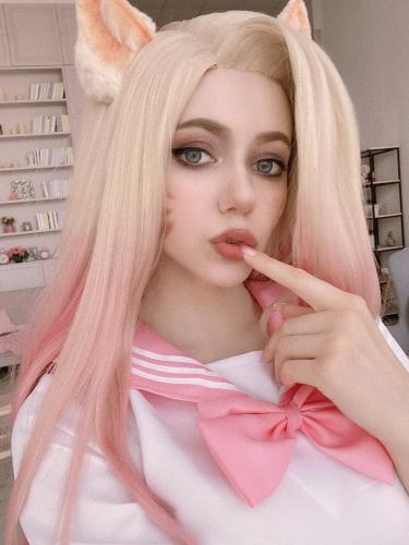 [Cosplay] Alina Becker – Ahri Schoolgirl