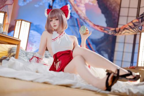 [Cosplay] 屿鱼 兼职巫女 [66P-639MB]
