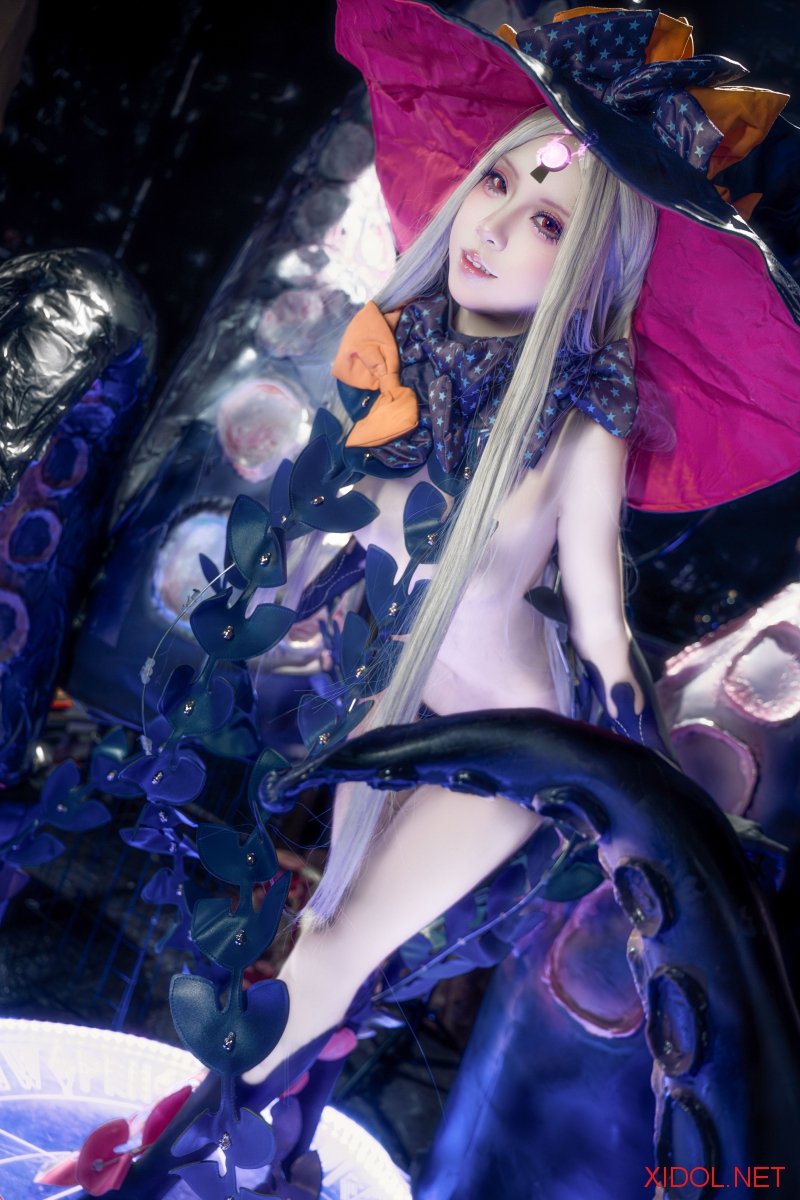 [Cosplay] 纸悦Etsu_ko FGO 阿比盖尔 三破 [41P-886MB]