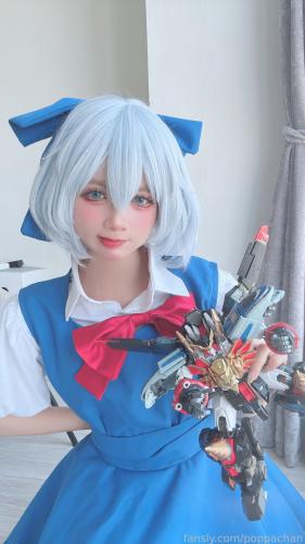 [Cosplay] PoppaChan – Cirno