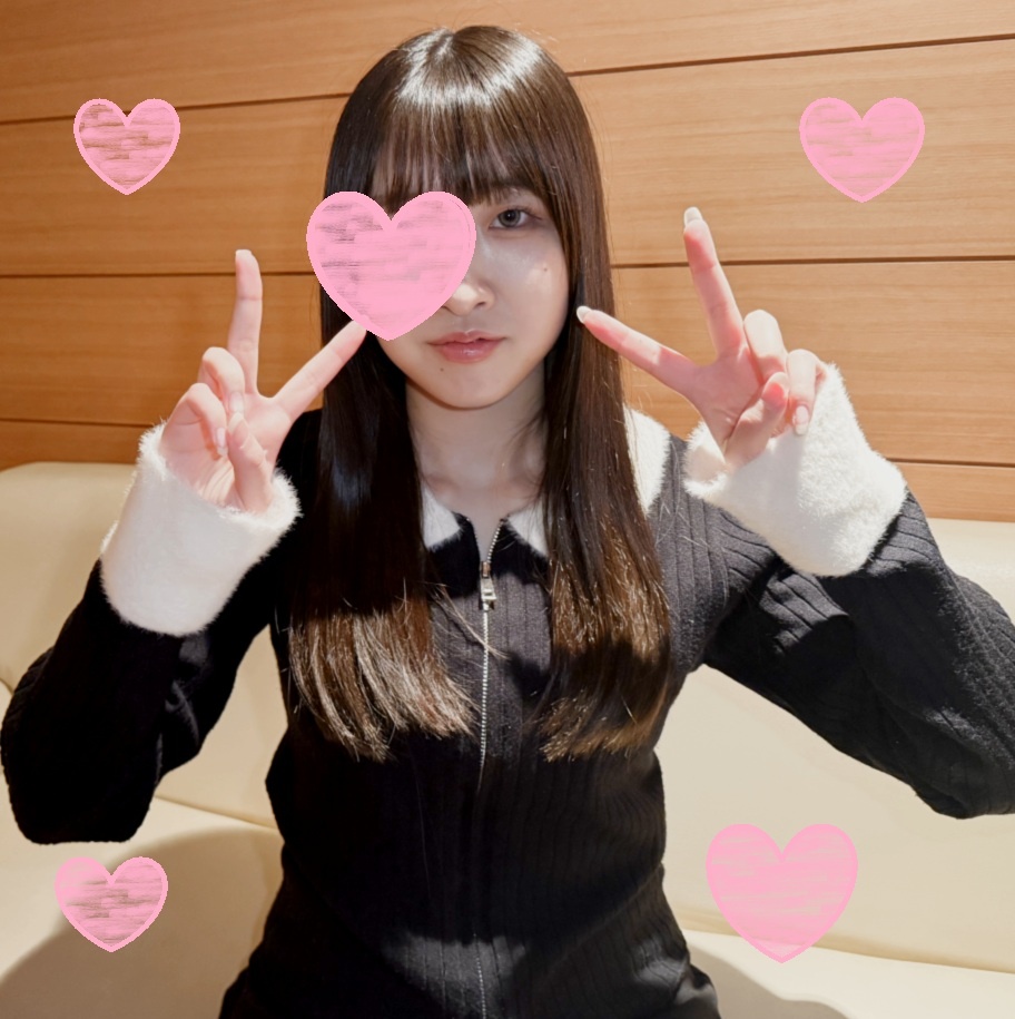 PPV 4830976 無毛小穴被電動棒搞到發情求我插到潮吹還... （無碼FHD）