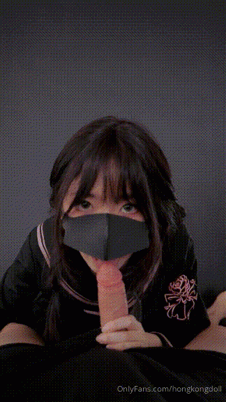 知名老牌網紅【HongKongdoll玩偶姐姐】會員私信短片完整版，極品嫩穴口交性愛自慰