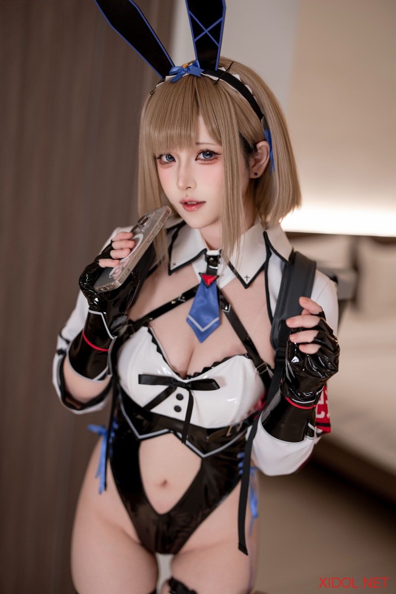 [Cosplay] 屿鱼 外卖兔女郎 葵 [65P-199MB]
