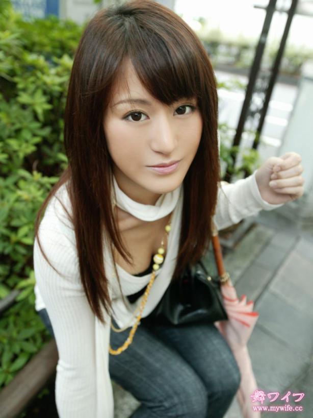 245 平下 綾 Aya Hirashita 立花ちか [30P]