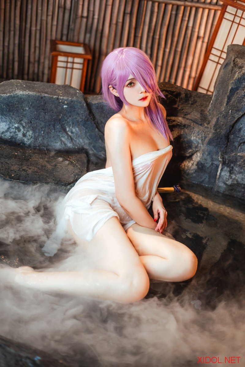 [Cosplay] Natsuko夏夏子 碧蓝航线 里雅斯特温泉夜 [62P-416MB]