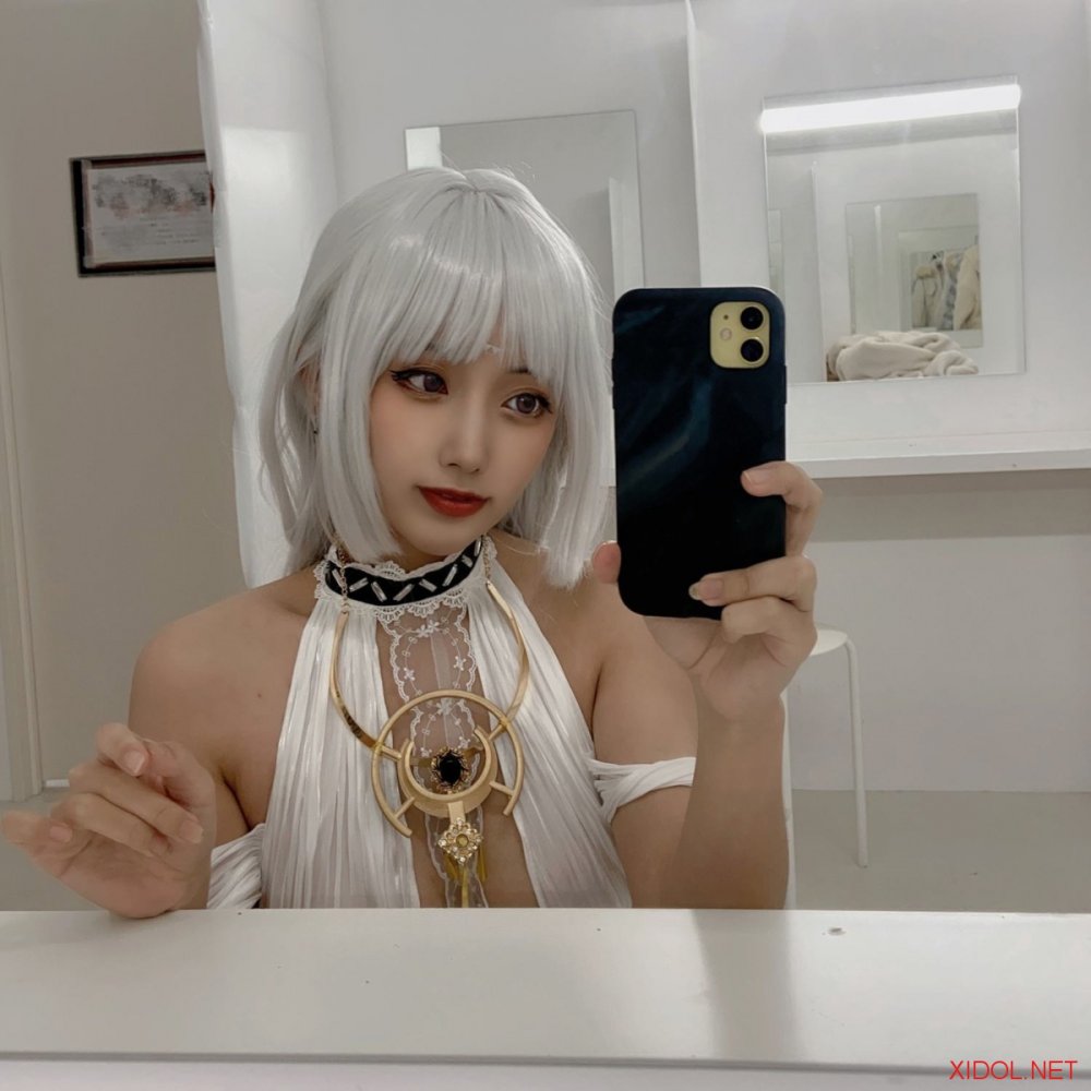 [Cosplay] 切切celia 碧蓝航线 马萨诸塞 盛宴的准备 [23P-308MB]