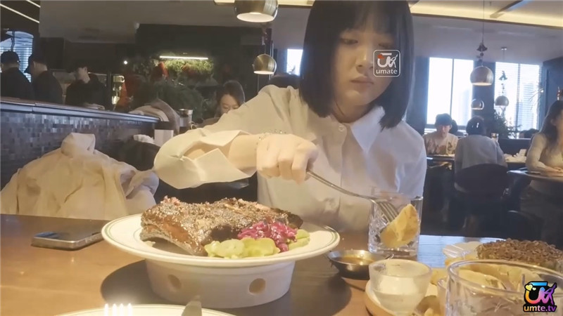 第一次見被當母狗使用❤️母狗的粉穴修養猛夾主人肉棒-小乳酪