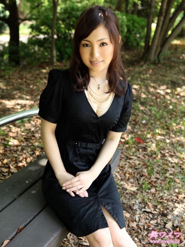 304 上田 千夏 Chinatsu Ueda 瞳りな [27P]