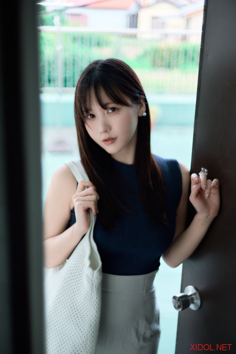 [Photobook] けんけん DL写真集 ミルク先生の特別授業写真集 [131P-311MB]