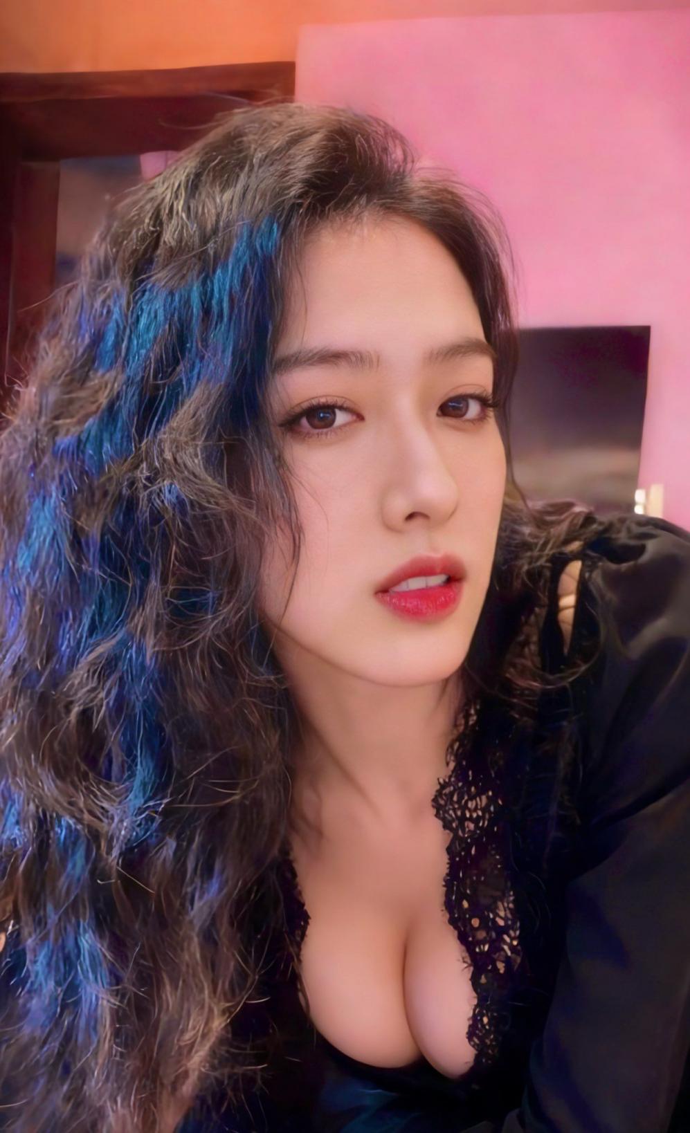 明眸皓齒眉目傳情的女神[26P]