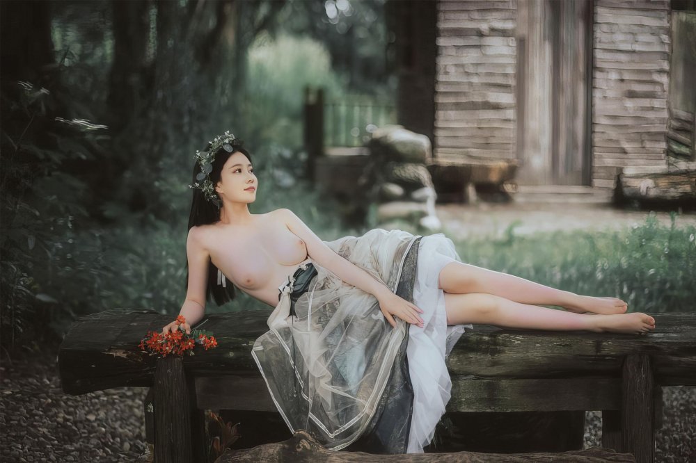 年年-愛麗絲仙境[50P]