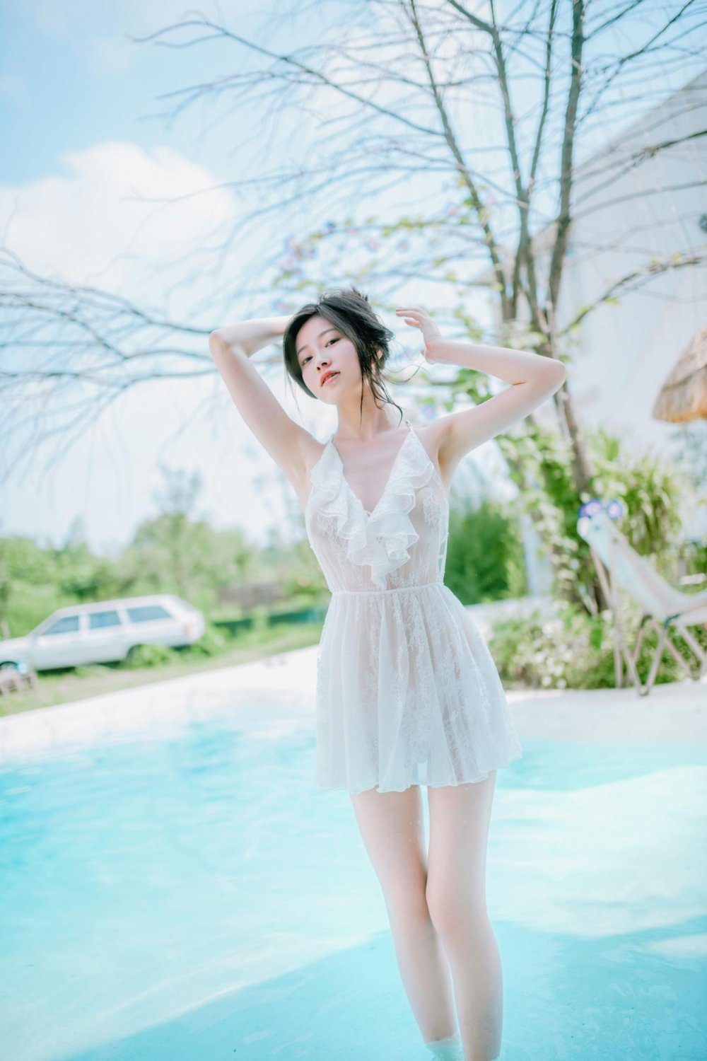 年年-泳池之花[34P]