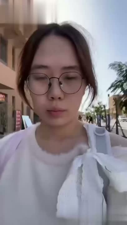 清純學生妹私下遭富二代包養_視頻裸聊不夠線下更是遭打樁爆操_遼寧鞍山00后劉雅慧性愛視頻流出