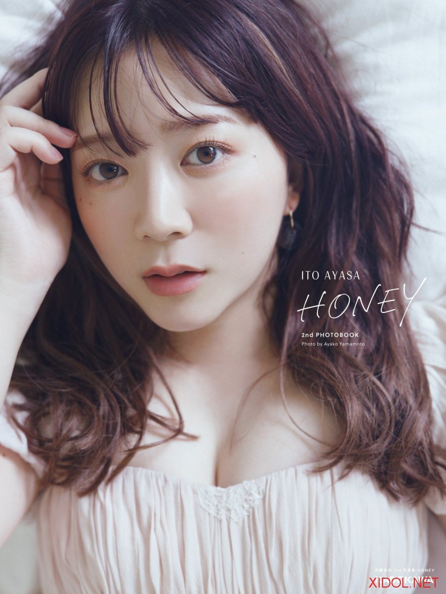 [Photobook] 伊藤彩沙 2nd写真集 HONEY