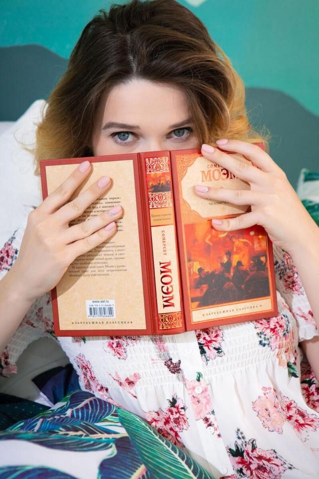 塞雷娜的花卉連衣裙[36P]