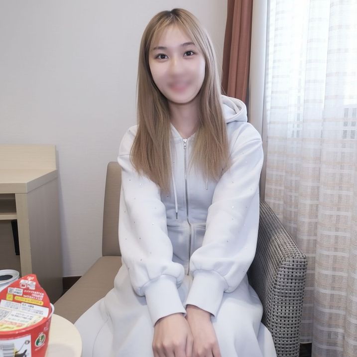 FC2-PPV-4865957 色白スレンダーな新卒 【高清無碼】