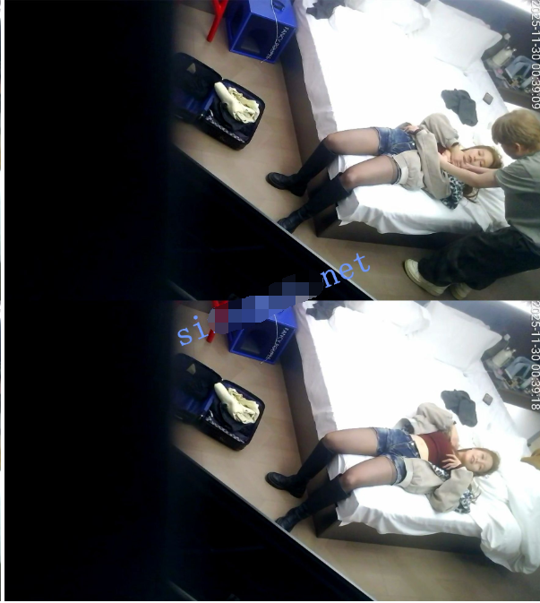 11-29酒店精品 校園性感長腿黑絲女大床上浪蕩做愛