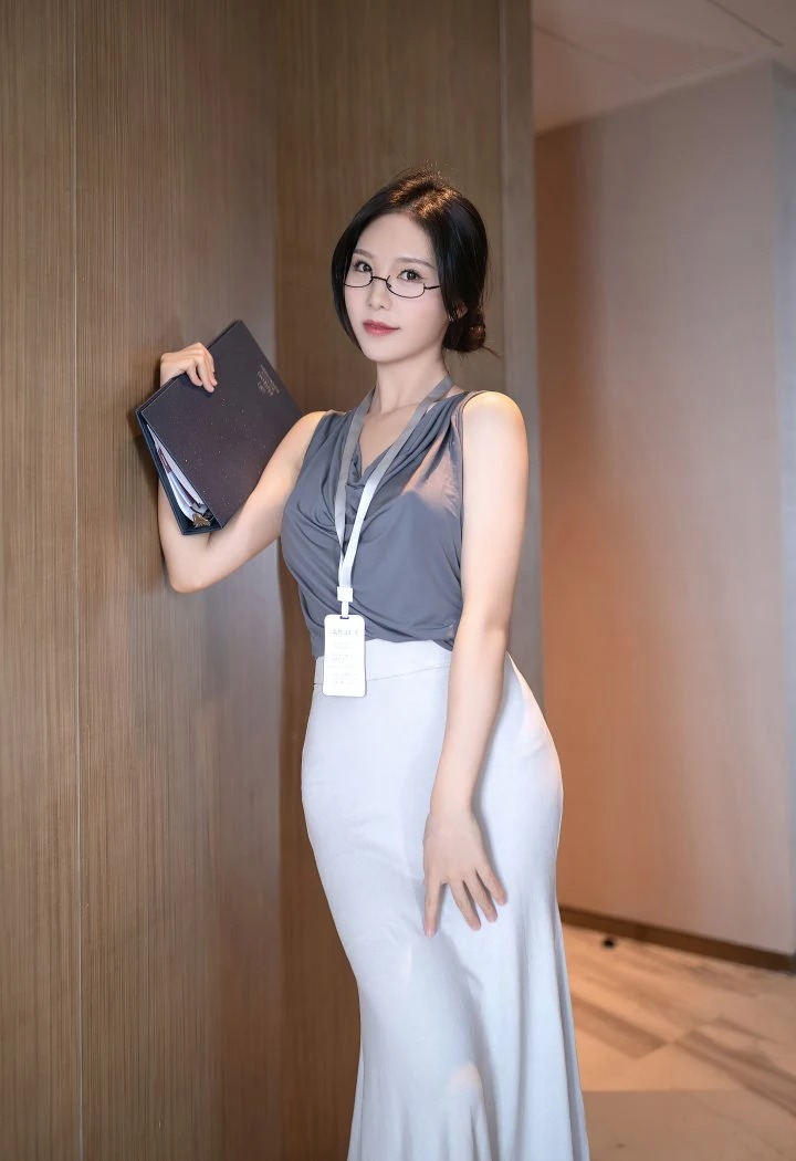 誘人的女秘書[25P]