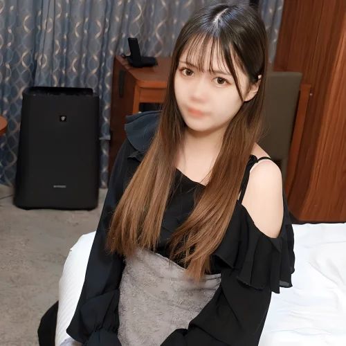 FC2-PPV-4868188 ガチ大〇生無修正ハメ 【高清無碼】