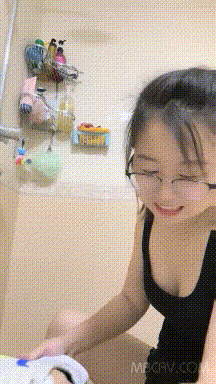 熟女控，超有女人味的40多歲韻味眼鏡反差阿姨，看起來知書達理賢慧人妻，沒想到也這麼臊