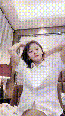 少女大亂鬥，帶榜單粉絲老鐵三飛05後美少女，拽著胳膊後入推車，最後拿小胖妹肥蘢下火