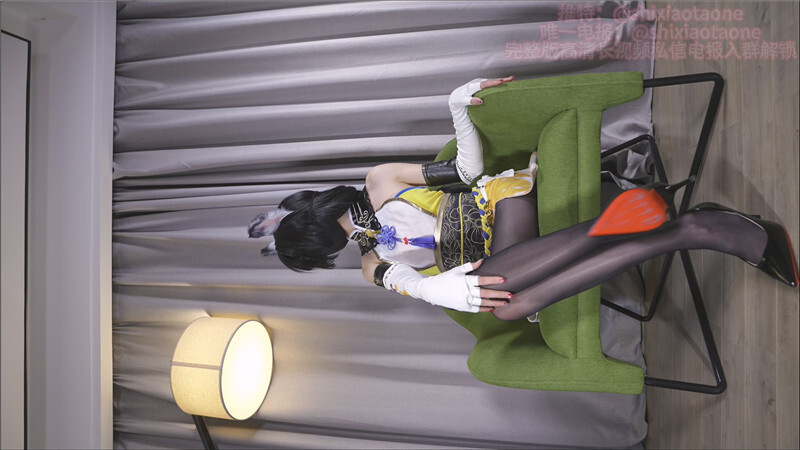 絕美長腿少婦【小桃】“工具人”小桃 永劫cos 黑絲 修長的雙腿 紅底高跟 各種姿勢抽插[MP4/1590MB]