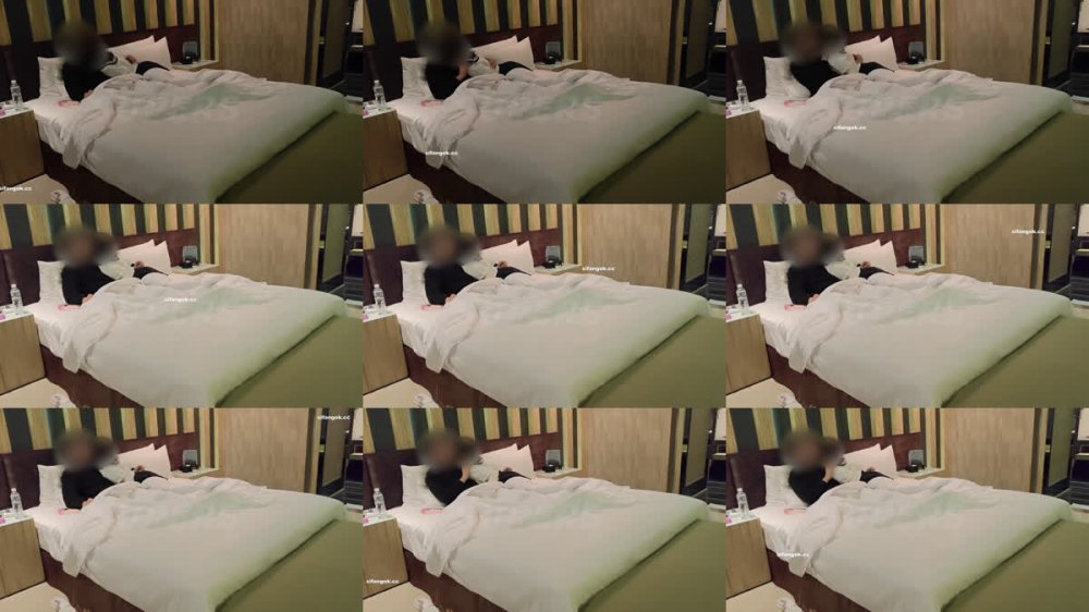 ⚫️ 頂級約啪【Supers】最新約啪小10歲的小學妹~超嫩