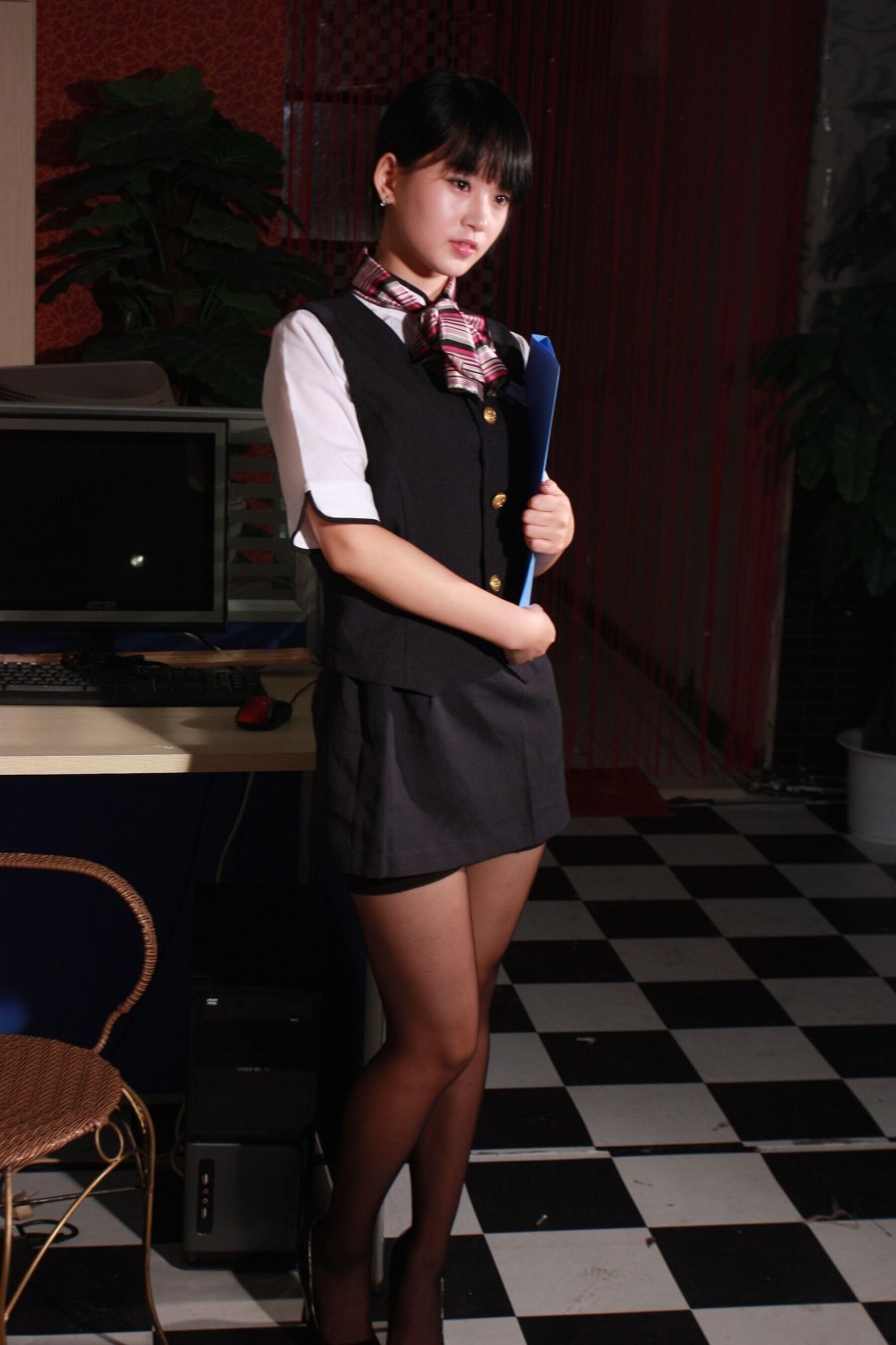 國模林麗大尺度人體私拍套圖 [166P]